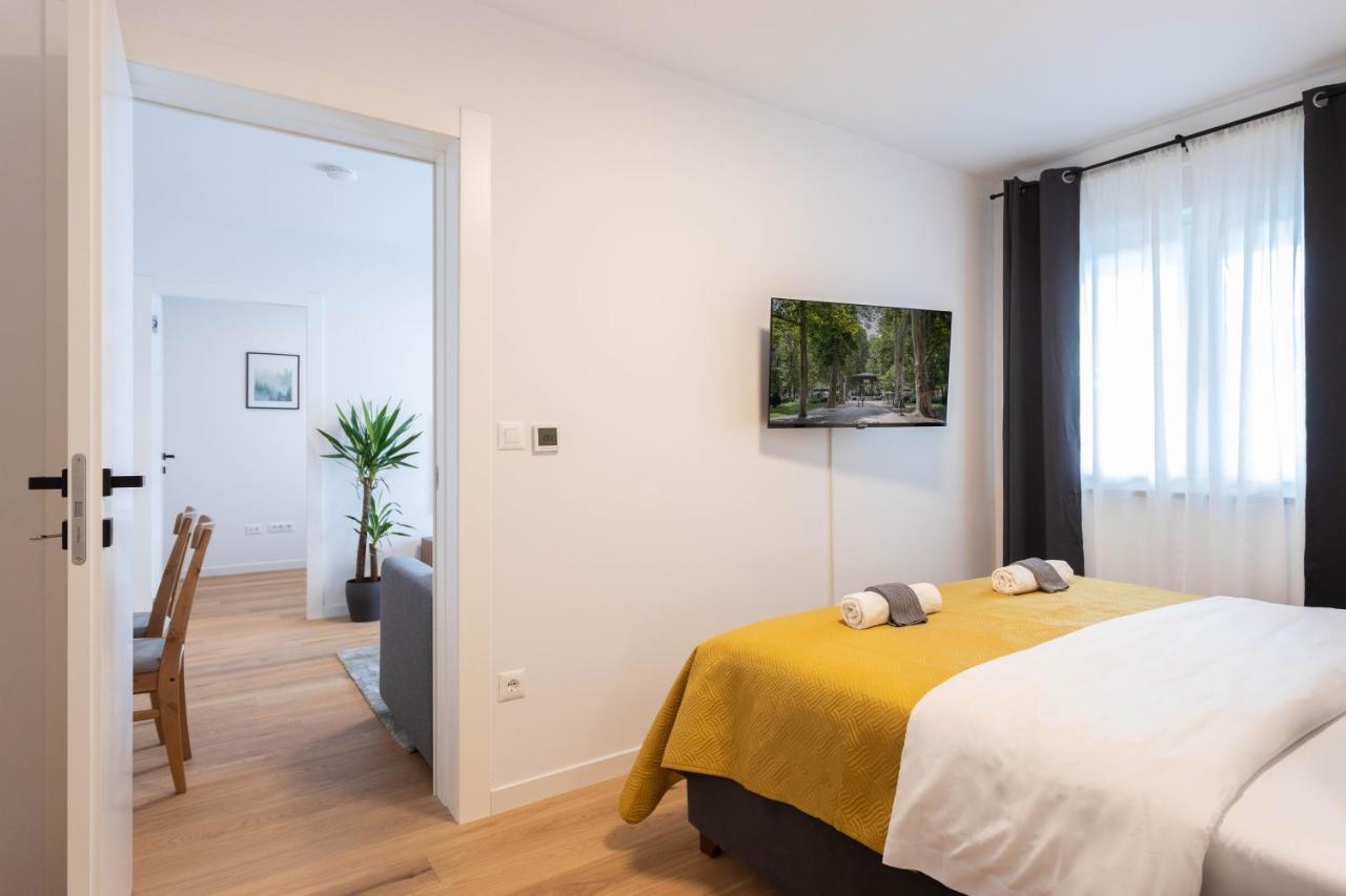 Design 2Bdr Apartment With Balcony- Free Parking Zagreb Extérieur photo