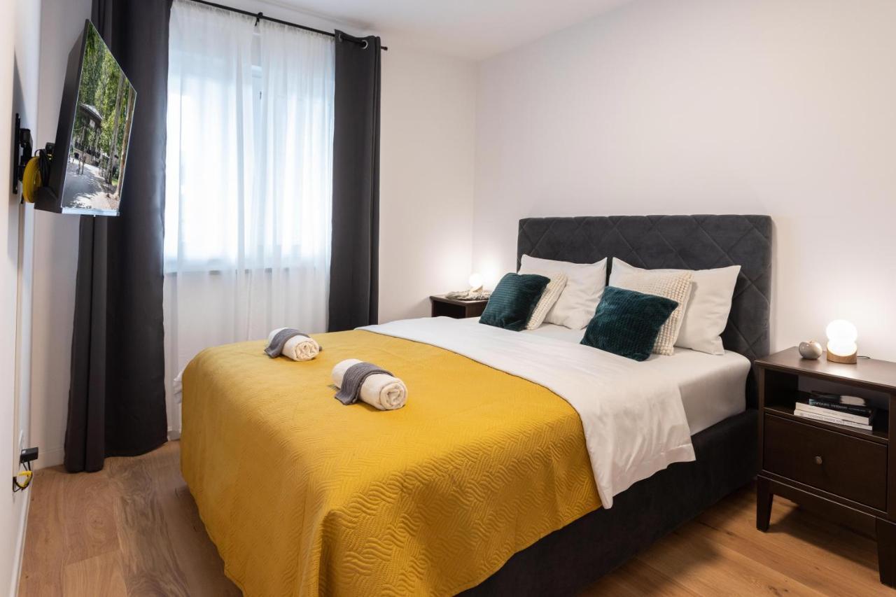 Design 2Bdr Apartment With Balcony- Free Parking Zagreb Extérieur photo