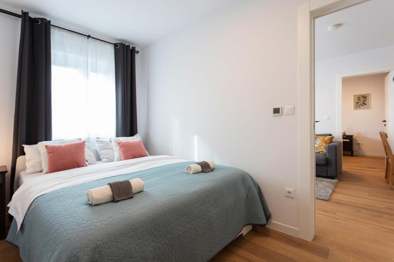Design 2Bdr Apartment With Balcony- Free Parking Zagreb Extérieur photo